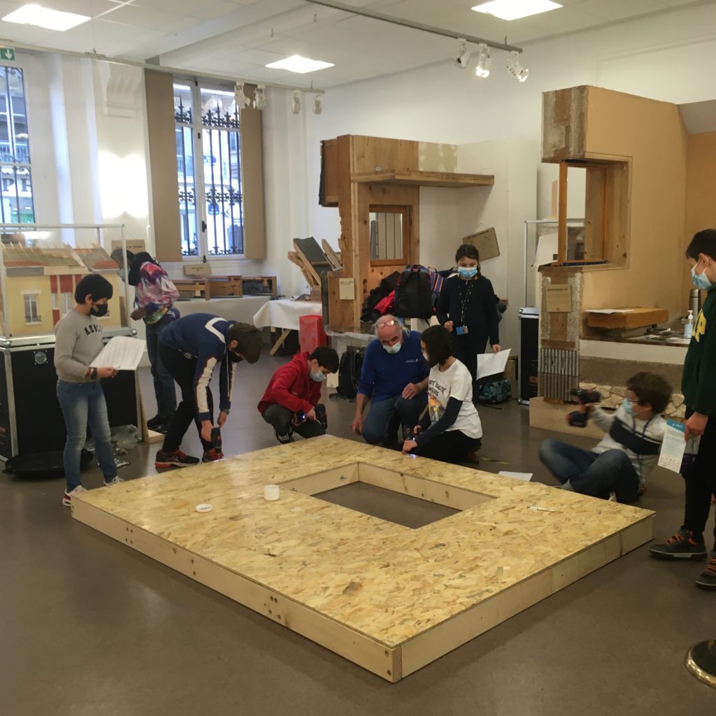 exemple d'un atelier de montage d'un mur ossature bois